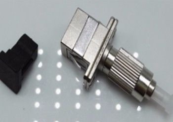 Hybride FC/UPC-SC/UPC attenuator Het essentiële onderdeel voor glasvezelcommunicatie